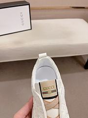 Gucci Men's Signature Sneaker Code GG960B - 6