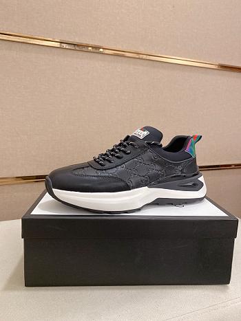 Gucci Men's Sneaker Code GG471B