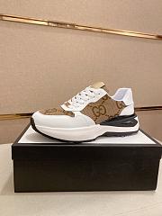 Gucci Men's Sneaker Code GG472B - 2