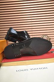 Louis Vuitton Loafer Lace-up LV5741 - 2