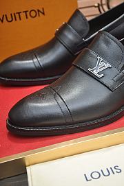 Louis Vuitton Loafer LOGO LV5840 - 5