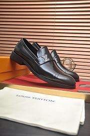 Louis Vuitton Loafer LOGO LV5841 - 3