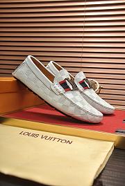 Louis Vuitton Loafer Men's LV2682 - 3