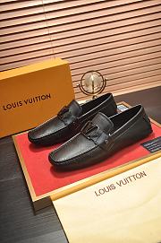 Louis Vuitton Loafer Men's Mocassins LV2582 - 1