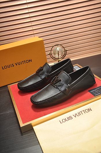 Louis Vuitton Loafer Men's Mocassins LV2582