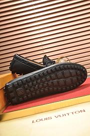 Louis Vuitton Loafer Men's Mocassins LV2584 - 4