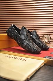 Louis Vuitton Loafer Men's Mocassins LV2585 - 6