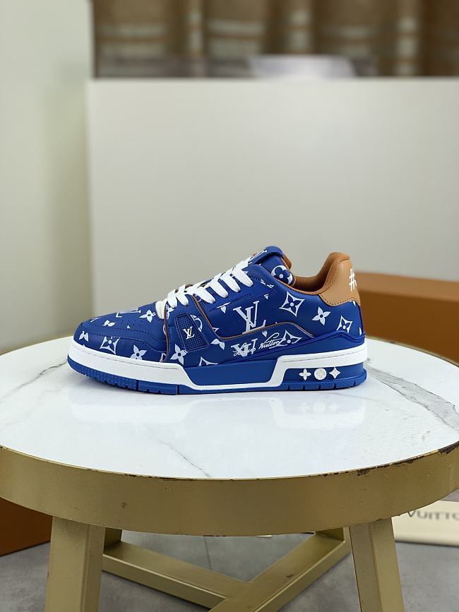 Louis Vuitton Trainer Sneakers LV14C51 - 1