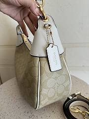 Coach Bags Mara Hobo Code C3601 Size 34x17x10cm - 2