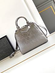 Givenchy Antigona Cube Bag G6225 Size 32x7x16cm - 1
