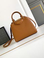 Givenchy Antigona Cube Bag G6224 Size 32x7x16cm - 4