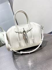 Givenchy Antigona Lock Bag G0232 Size 18x28x12cm - 1
