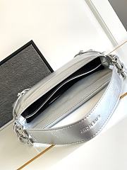 Givenchy P'tit Voyou Bag G0018 Size 32x7x16cm - 2