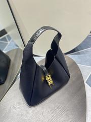 Givenchy Should Bag 230921H Size 31x43x15cm - 5