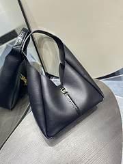 Givenchy Should Bag 230921H Size 31x43x15cm - 3