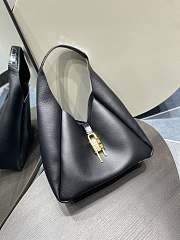 Givenchy Should Bag 230921H Size 31x43x15cm - 4