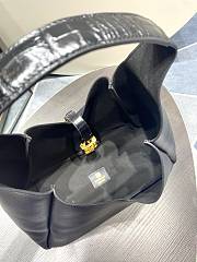 Givenchy Should Bag 230921H Size 31x43x15cm - 2