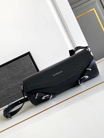 Givenchy Voyou Roller Bag G3211 Size 24x9x13cm