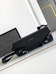 Givenchy Voyou Roller Bag G3211 Size 24x9x13cm - 4