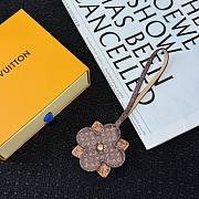 LV Bag Charm with Floral M02136 - 2