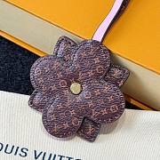 LV Bag Charm with Floral M02137 - 2