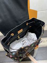 LV Christopher Backpack M5650 Size 41×48×13cm - 4