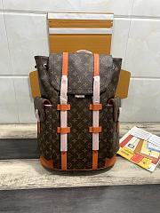 LV Christopher Backpack M5651 Size 41×48×13cm - 1