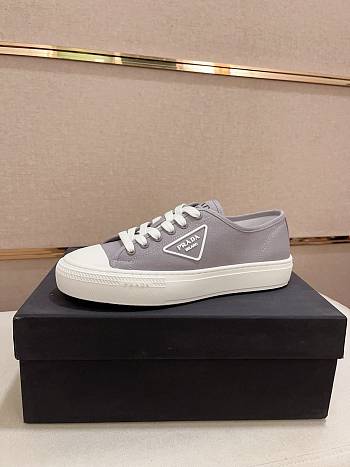 Prada Wheel Re-Nylon Canvas Wheel P091C4