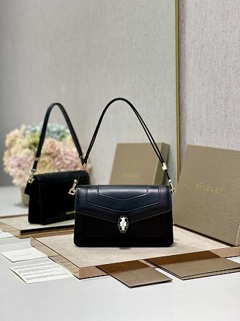 BVLGARI Bag Serpenti Forever BV3057 Size 22x15x4.5cm