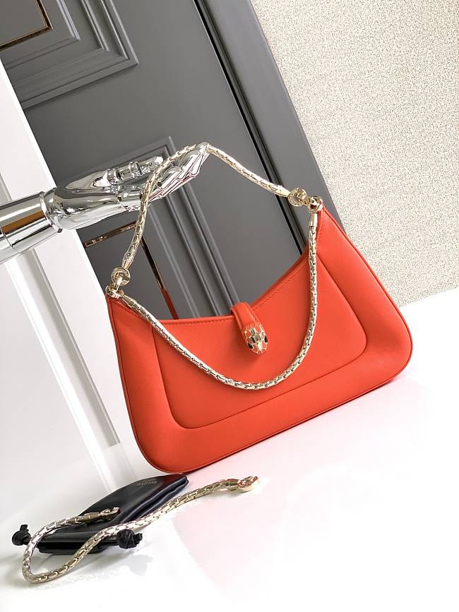 Bvlgari Shoulder Bag BV3620 Size 27x18x4cm - 1