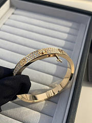 Cartier Bracelet Code C00541 - 4