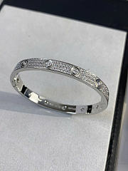 Cartier Bracelet Code C00542 - 1