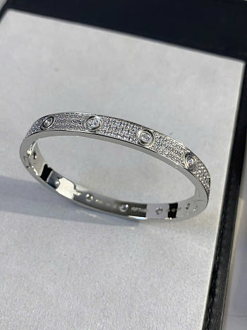 Cartier Bracelet Code C00542