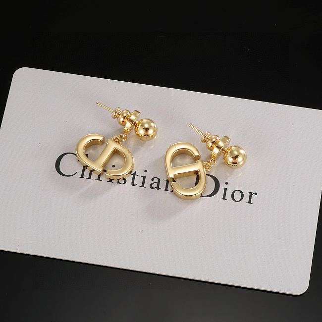 Dior Earrings Code D00259 - 1