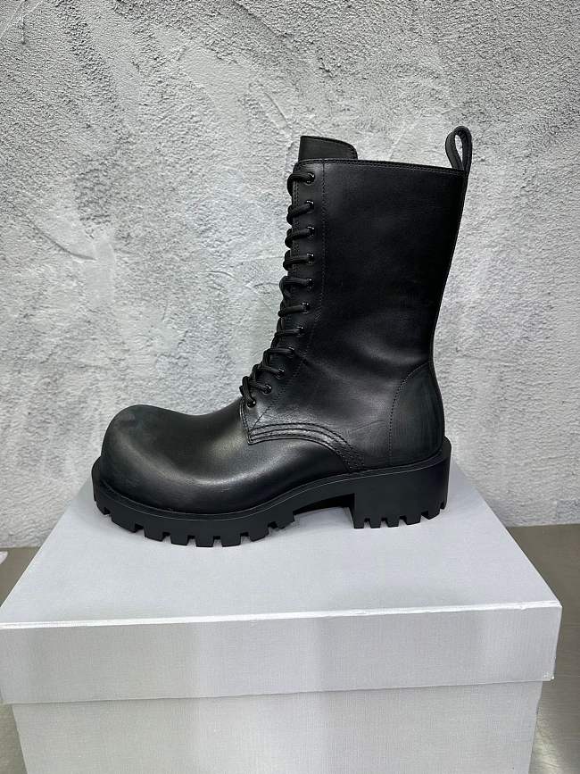 Balenciaga Stomper Leather Boots Black - 1