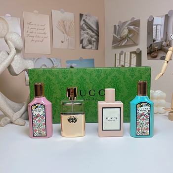 Gucci Dreamy Eau de Perfume Sample Set  (30ml x 4 pieces)