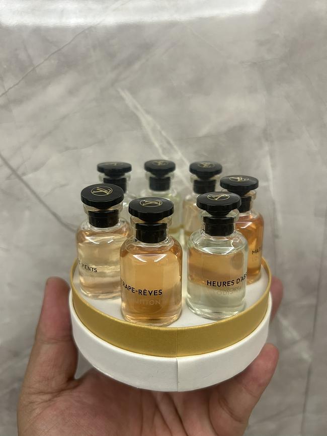 LV Dragon Ball Perfume Set (10ml x 7 pieces) - 1