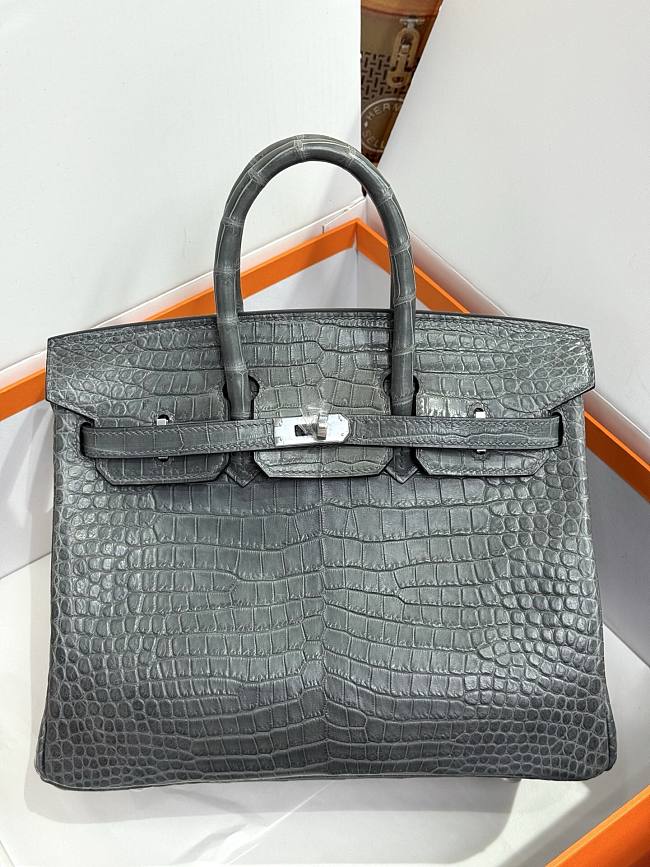 Hermes 25 Alligator Sapphire H66302 Size 25cm - 1
