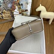 Hermès Della Cavalleria Elan Bag HM2514 Size 21x15x6cm - 2