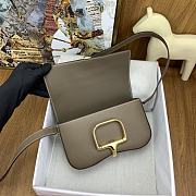 Hermès Della Cavalleria Elan Bag HM2518 Size 21x15x6cm - 2