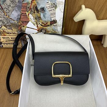 Hermès Della Cavalleria Elan Bag HM2520 Size 21x15x6cm