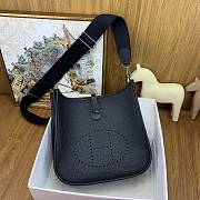 Hermès Evelyne Bag HM1607 Size 29cm - 6