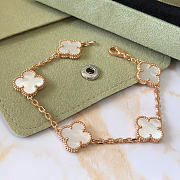 Van Cleef Vintage Alhambra Bracelet Rose Gold 5 Motifs White - 2