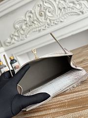 Hermès Kelly Pochette Crocodile HM089 Size 21x12x6cm - 3