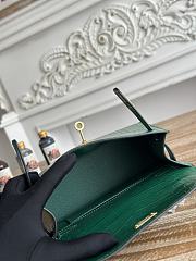 Hermès Kelly Pochette Crocodile HM0093 Size 21x12x6cm - 5