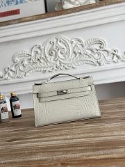 Hermès Kelly Pochette Crocodile HM188 Size 21x12x6cm - 1