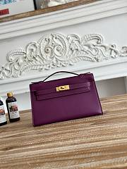 Hermès Kelly Pochette Rouge HM0042 Size 21x12x6cm - 2