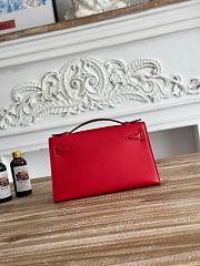 Hermès Kelly Pochette Rouge HM0043 Size 21x12x6cm - 4
