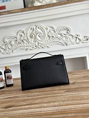 Hermès Kelly Pochette Rouge HM0158 Size 21x12x6cm - 2