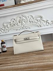 Hermès Kelly Pochette Rouge HM0159 Size 21x12x6cm - 2